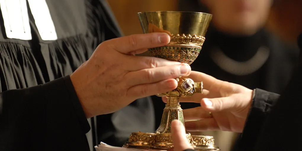 Czymś co mnie w luterańskich liturgiach wkurza najbardziej to chyba afiszowanie...