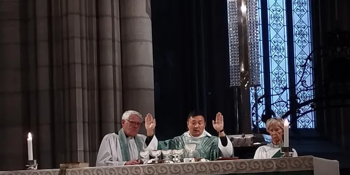 Liturgiczny dom. Tak poczułem się w Uppsala domkyrka na niedzielnej wysokiej...