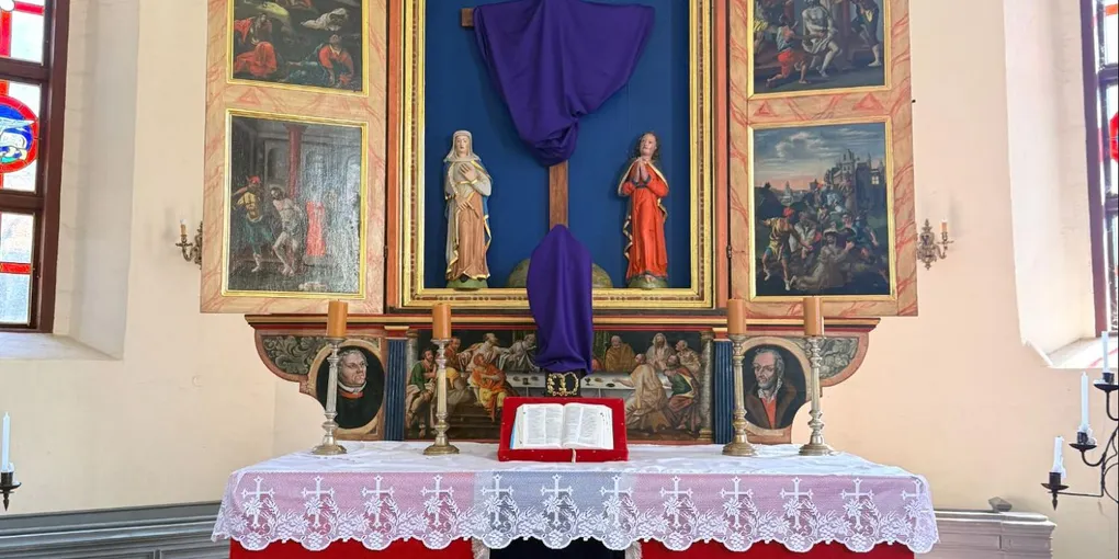 W romkacie oraz w luterstwie nie ma już formalnie w większościowych...
