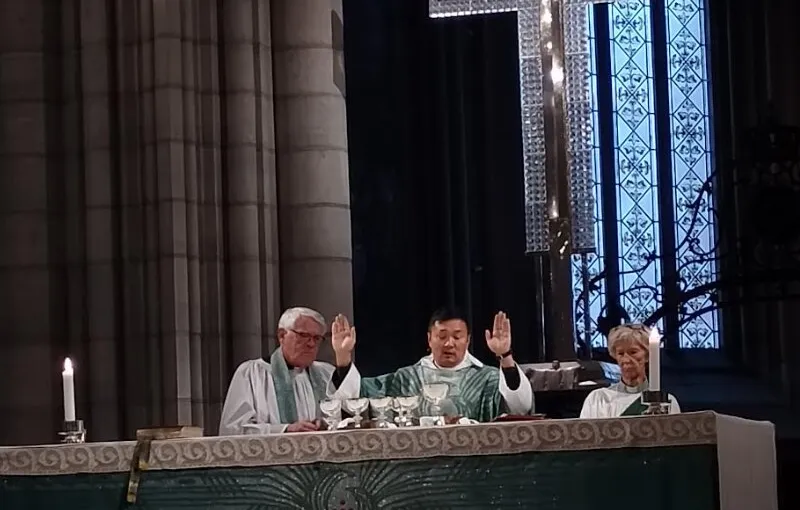 Liturgiczny dom. Tak poczułem się w Uppsala domkyrka na niedzielnej wysokiej...