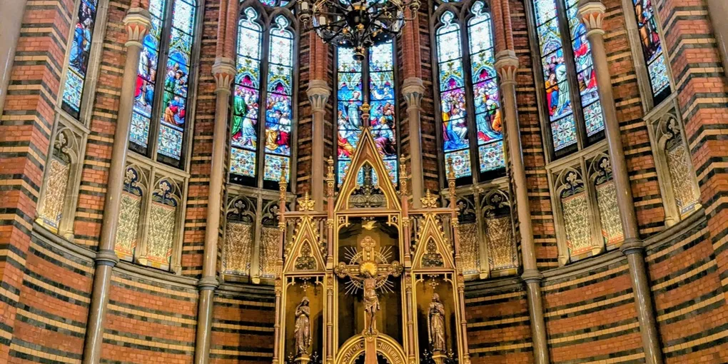 Nie rozumiem kultu młodości i "fajności". Już jako mały ministrant powiedziałem...